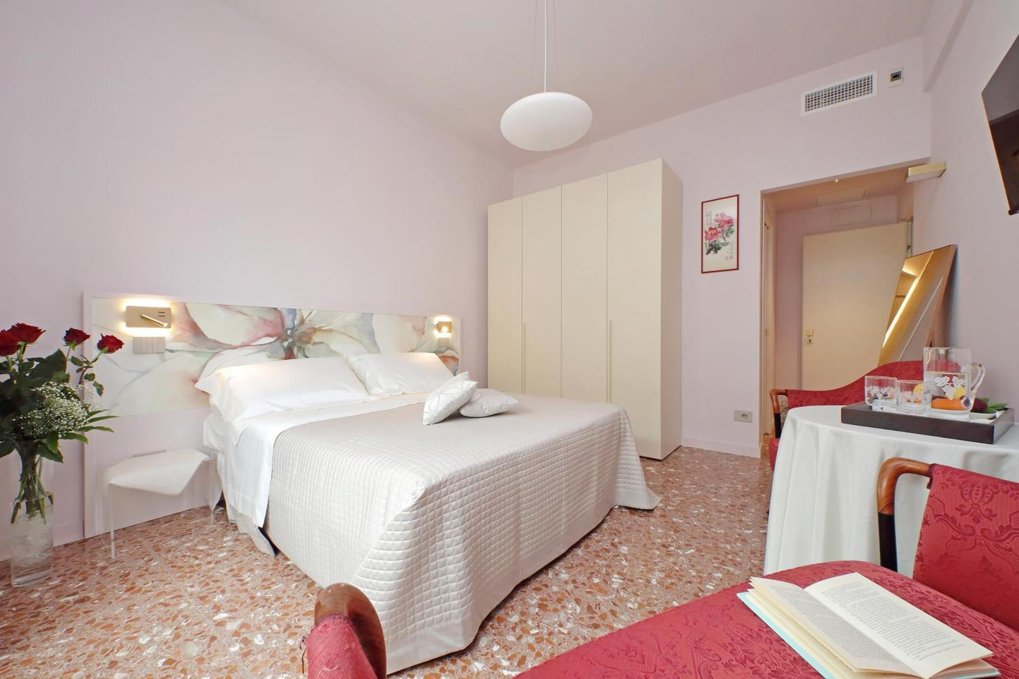 On Rome Affittacamere O Guesthouse المظهر الخارجي الصورة